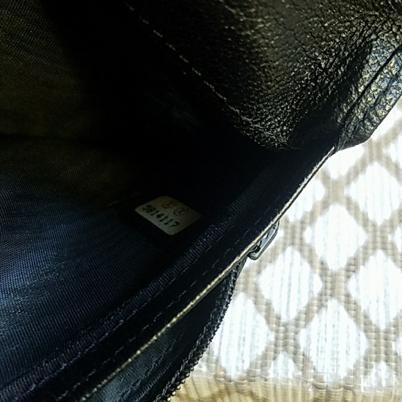 Authentic Chanel wallet - Picture 6 of 8